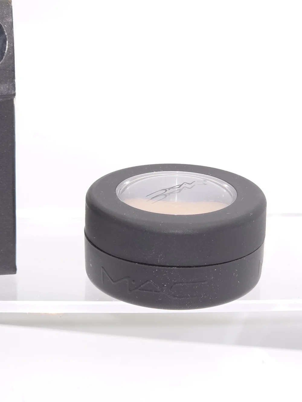 VINTAGE 1990s RARE MAC EYESHADOW - 